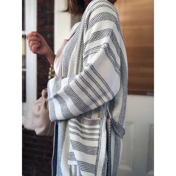 Last 1✨Valery Striped Oversized Cozy Knit Cardigan - Picture 2 of 7